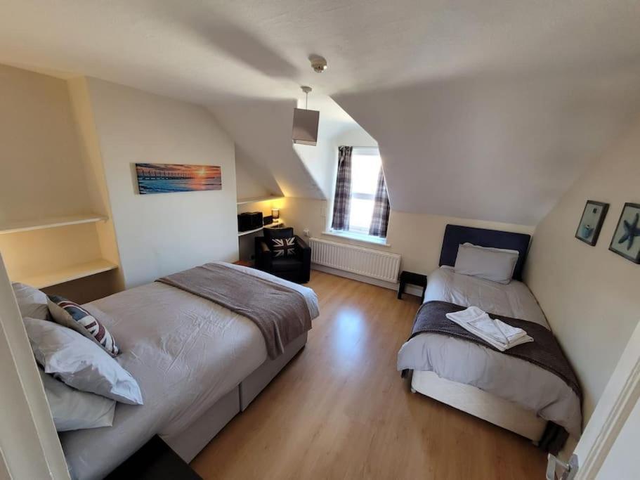 Spacious Cosy Apartment Llandudno Exterior photo